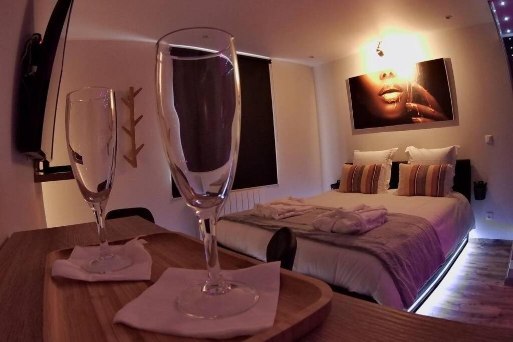 Spa Privatif Love Room, Le Hammam Et Bulles, Chez Nuits Chartraines Σαρτρ Εξωτερικό φωτογραφία
